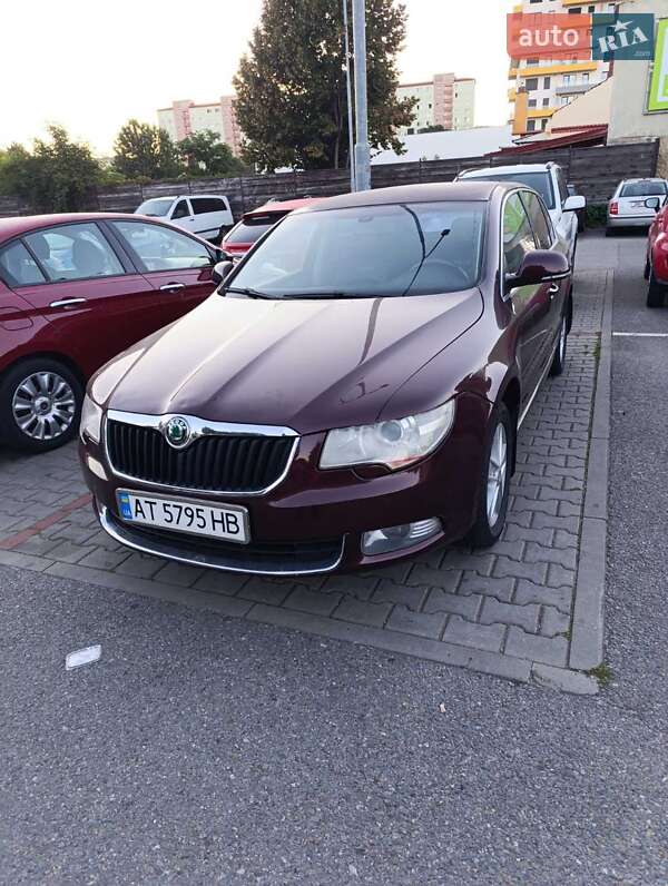 Универсал Skoda Superb 2008 в 