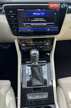 Лифтбек Skoda Superb 2019 в 