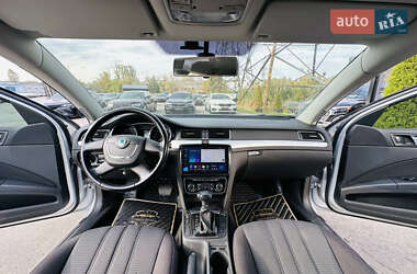 Универсал Skoda Superb 2010 в 