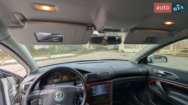 Лифтбек Skoda Superb 2002 в Ивано-Франковске
