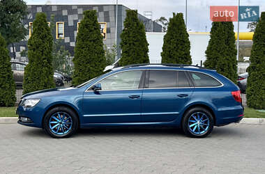 Универсал Skoda Superb 2013 в 