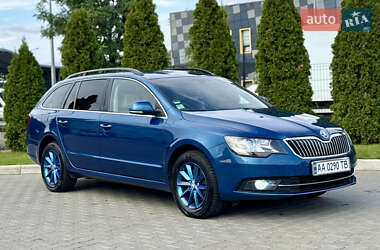Универсал Skoda Superb 2013 в 