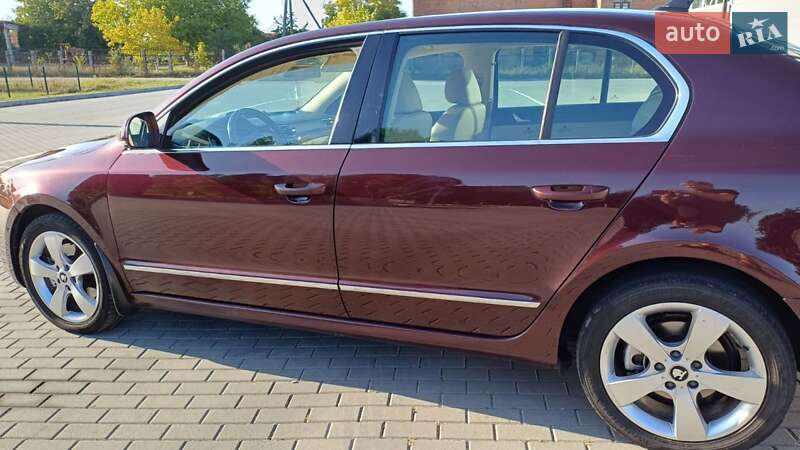 Лифтбек Skoda Superb 2009 в Бершади