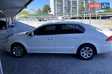 Лифтбек Skoda Superb 2008 в 