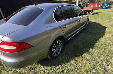 Лифтбек Skoda Superb 2008 в 