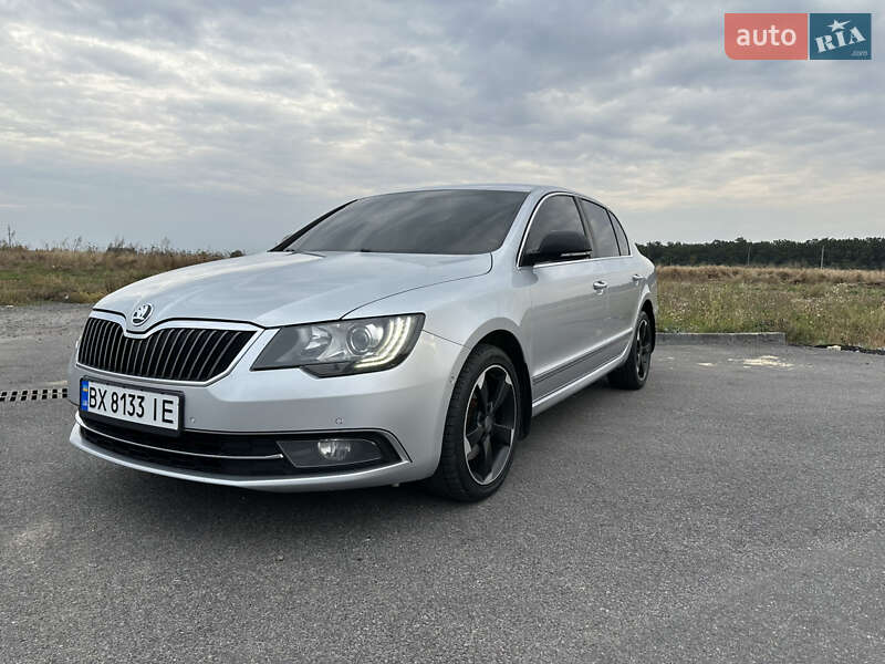 Лифтбек Skoda Superb 2013 в Виннице