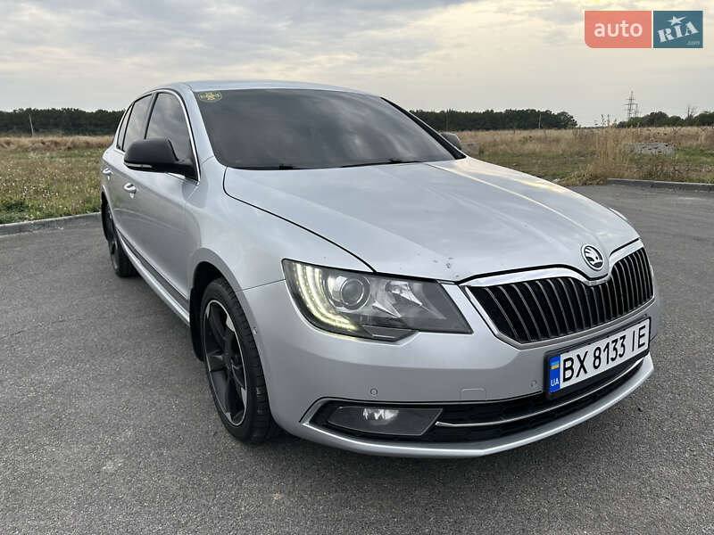 Лифтбек Skoda Superb 2013 в Виннице