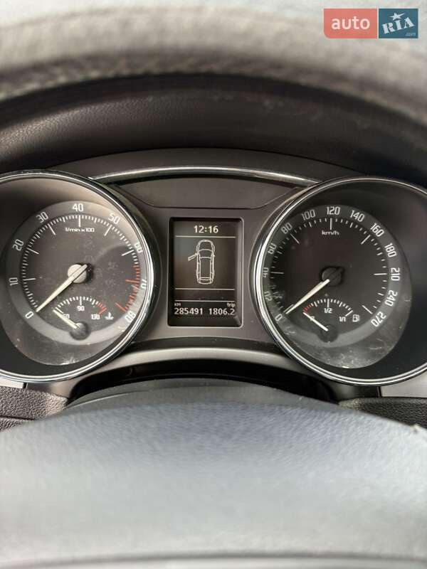 Универсал Skoda Superb 2010 в Перемышлянах