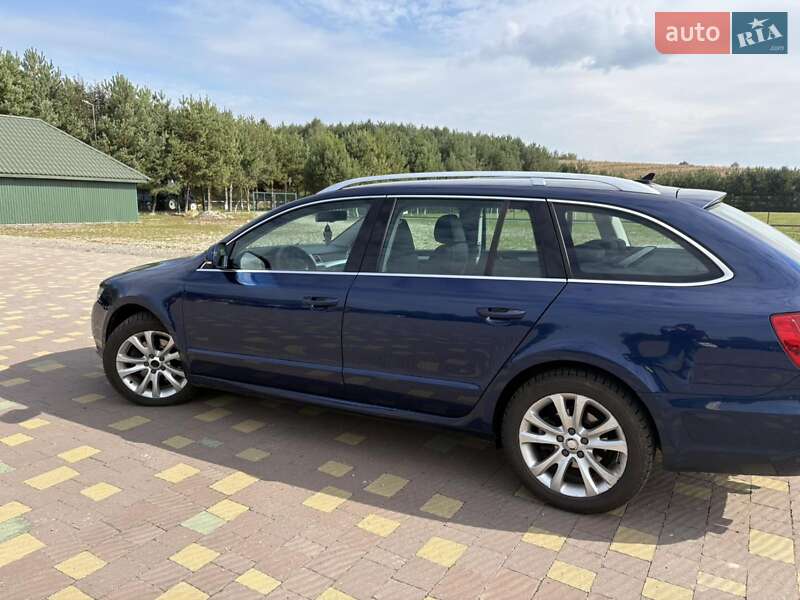 Универсал Skoda Superb 2010 в Перемышлянах