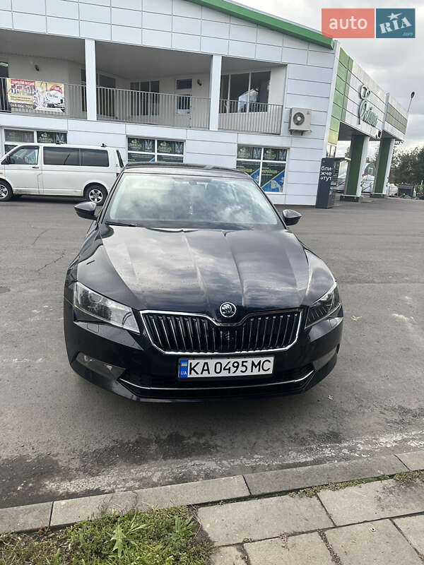 Лифтбек Skoda Superb 2015 в Виноградове фото 9 Лифтбек Skoda Superb 2015 в Виноградове