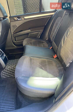 Ліфтбек Skoda Superb 2013 в  фото 20 Ліфтбек Skoda Superb 2013 в