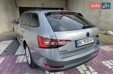 Универсал Skoda Superb 2016 в 