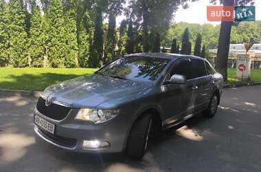 Лифтбек Skoda Superb 2009 в 