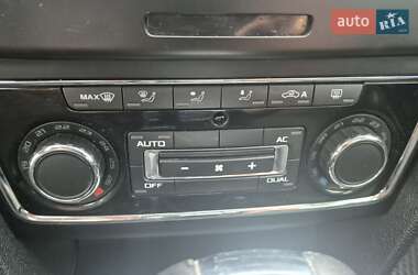Лифтбек Skoda Superb 2012 в 