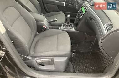 Лифтбек Skoda Superb 2011 в 