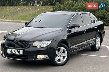 Лифтбек Skoda Superb 2008 в 