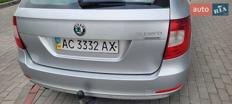 Универсал Skoda Superb 2012 в Луцке