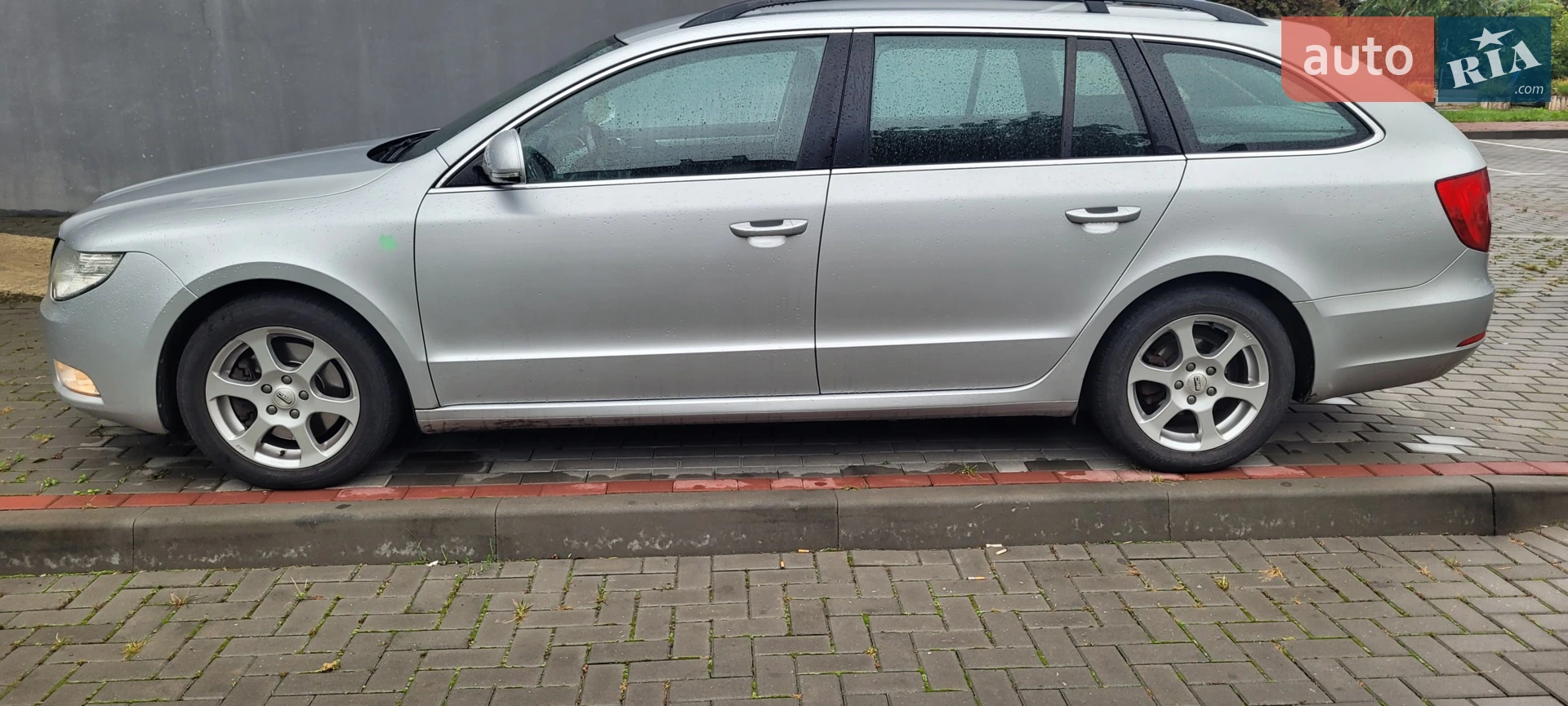 2012 Skoda Superb - фото 1