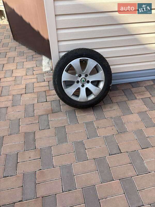 Универсал Skoda Superb 2012 в Кропивницком