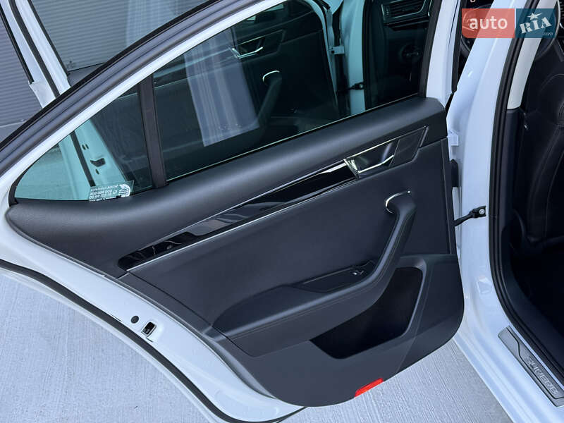 Лифтбек Skoda Superb 2023 в Броварах