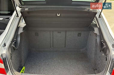 Лифтбек Skoda Superb 2012 в 