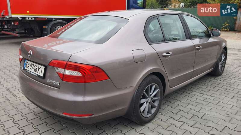 Ліфтбек Skoda Superb 2014 в Києві фото 7 Ліфтбек Skoda Superb 2014 в Києві