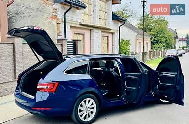 Универсал Skoda Superb 2018 в 