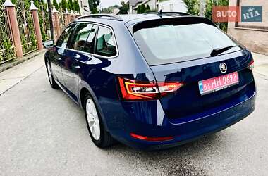 Универсал Skoda Superb 2018 в 