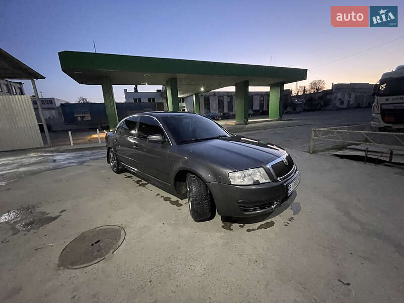 Лифтбек Skoda Superb 2003 в Кременчуге фото 7 Лифтбек Skoda Superb 2003 в Кременчуге