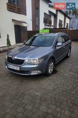 Универсал Skoda Superb 2010 в Киеве