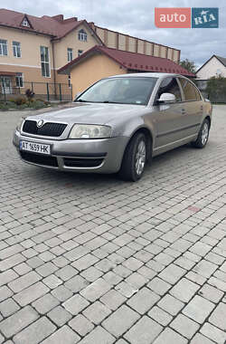Лифтбек Skoda Superb 2007 в Надворной