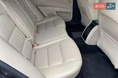 Лифтбек Skoda Superb 2011 в 