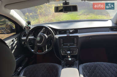 Универсал Skoda Superb 2013 в 
