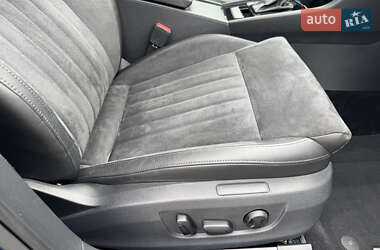 Лифтбек Skoda Superb 2017 в 