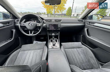 Лифтбек Skoda Superb 2017 в 