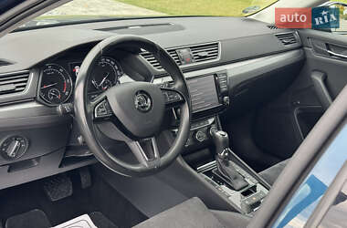 Лифтбек Skoda Superb 2017 в 