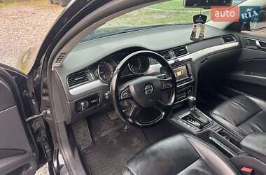 Лифтбек Skoda Superb 2015 в 