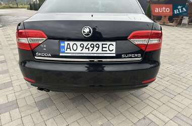 Лифтбек Skoda Superb 2015 в 