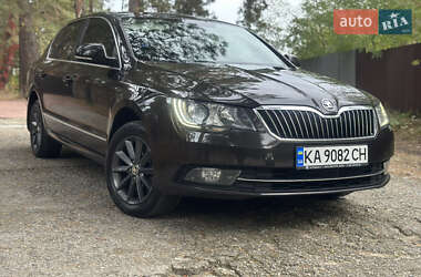 Лифтбек Skoda Superb 2014 в Киеве
