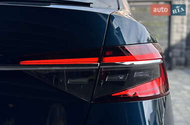 Лифтбек Skoda Superb 2019 в 