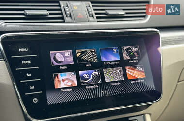 Лифтбек Skoda Superb 2019 в 
