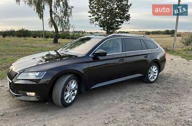 Универсал Skoda Superb 2017 в 