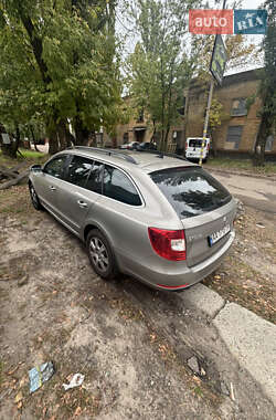 Универсал Skoda Superb 2014 в 