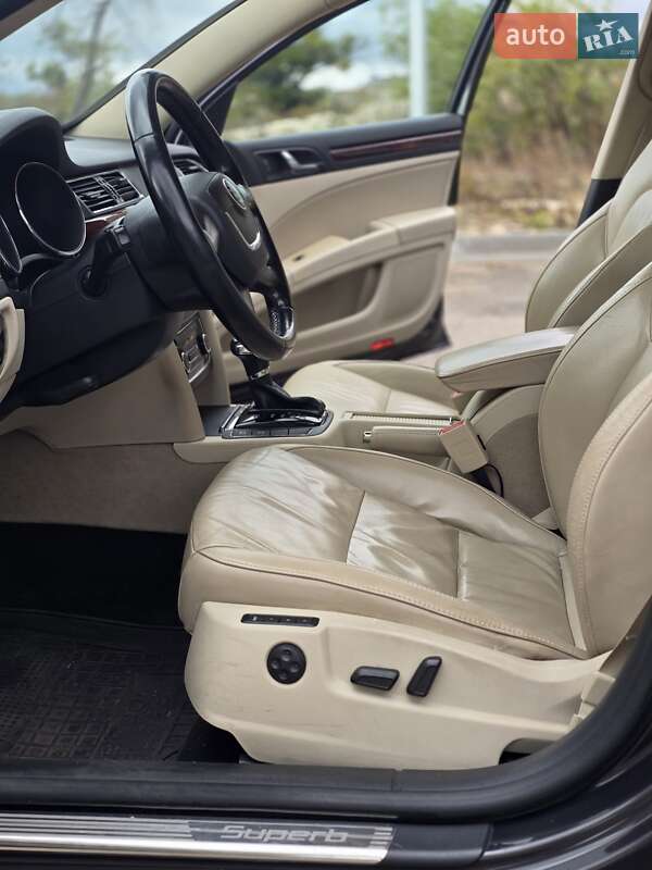 Лифтбек Skoda Superb 2010 в Киеве фото 9 Лифтбек Skoda Superb 2010 в Киеве