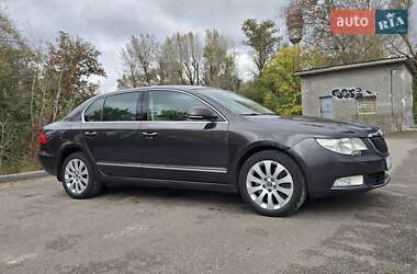 Лифтбек Skoda Superb 2010 в 
