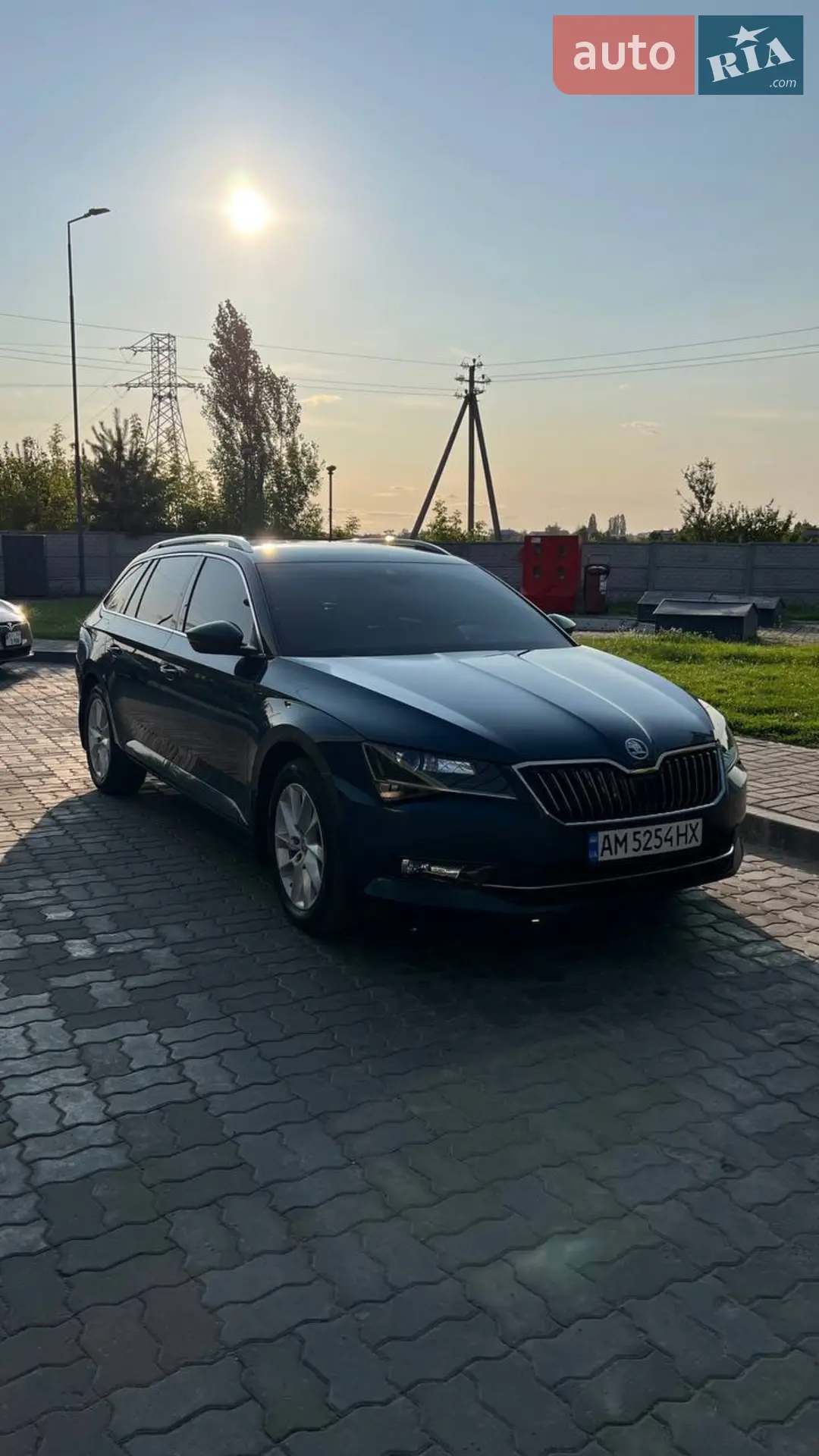 2019 Skoda Superb - мініатюра 2