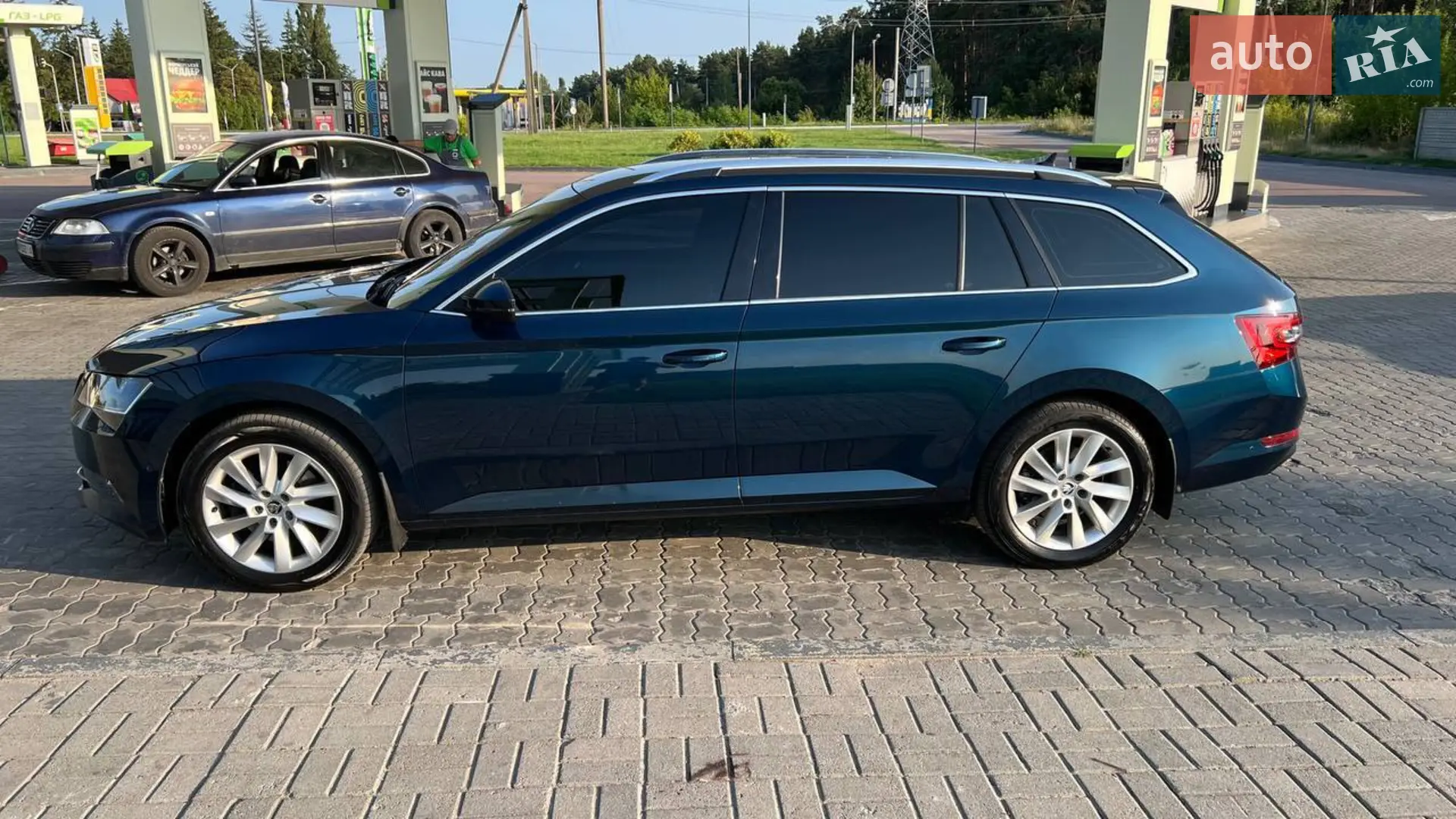 2019 Skoda Superb - мініатюра 13