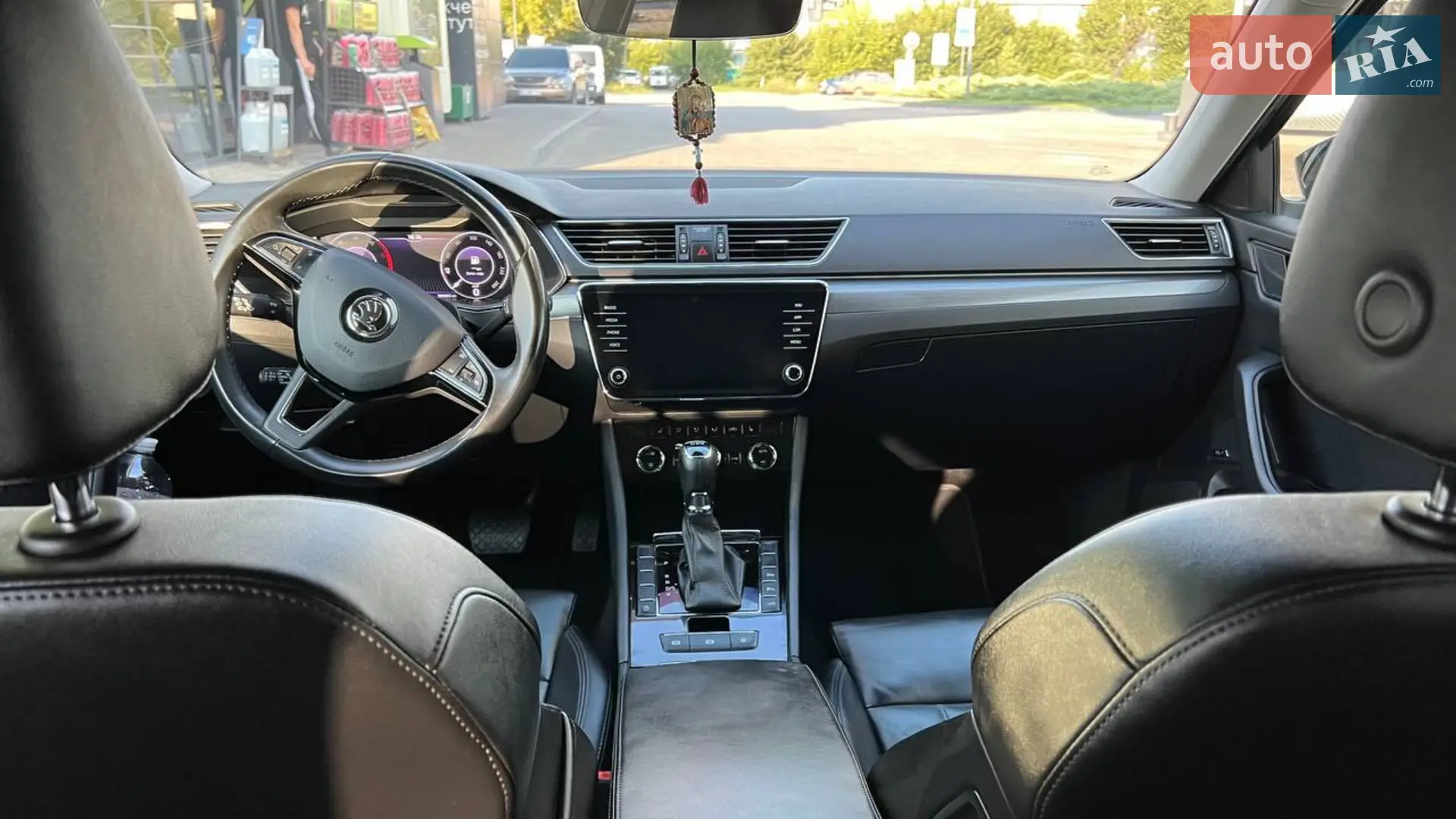 2019 Skoda Superb - мініатюра 17