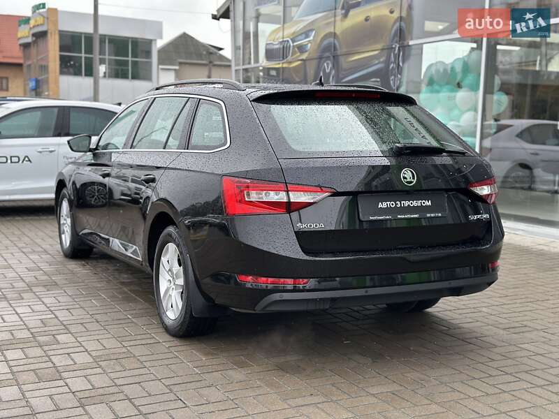 Универсал Skoda Superb 2017 в Киеве фото 6 Универсал Skoda Superb 2017 в Киеве