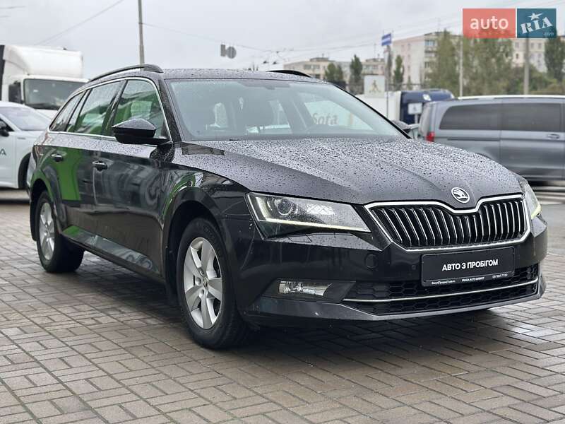 Универсал Skoda Superb 2017 в Киеве фото 4 Универсал Skoda Superb 2017 в Киеве